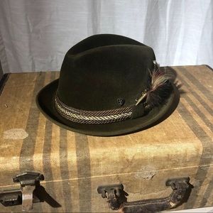 Vintage Triumph Hat